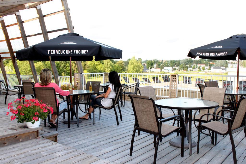Quality Inn Mont-Laurier Exterior foto