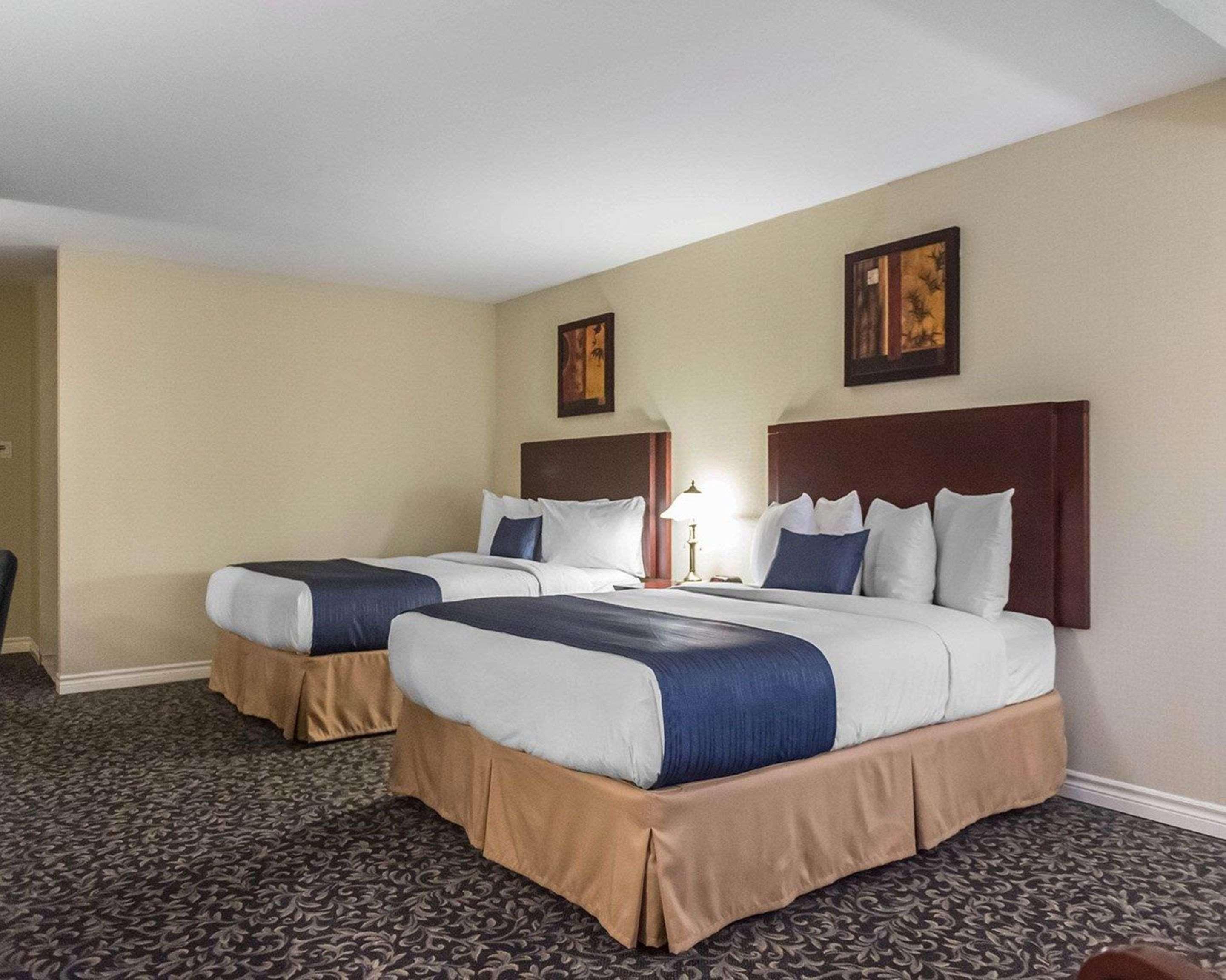 Quality Inn Mont-Laurier Exterior foto