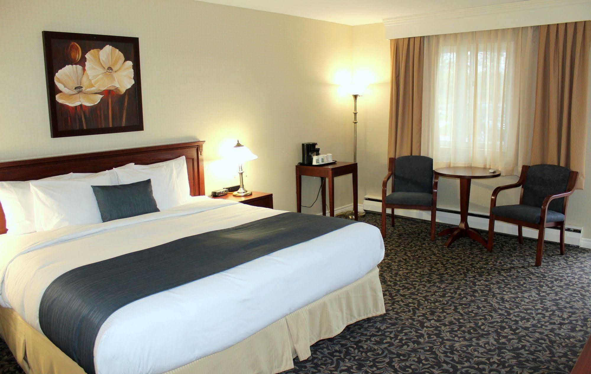 Quality Inn Mont-Laurier Exterior foto